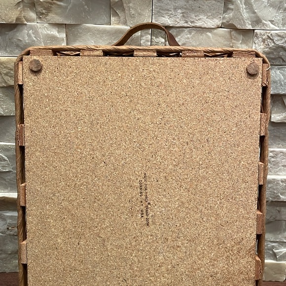 Pyrex Brand Rectangular Basket - Picture 4 of 8